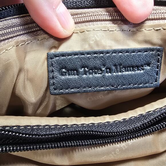 New Gun Tote'N Mamas Concealed Carry Leather Hobo Handbag
12" Shoulder Strap - Picture 12 of 13